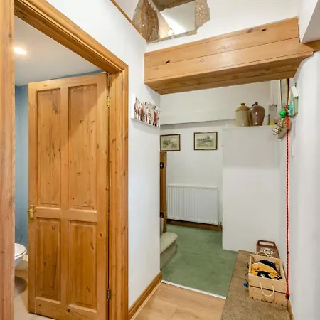 3 Bed In Barden Oc-s33752 *