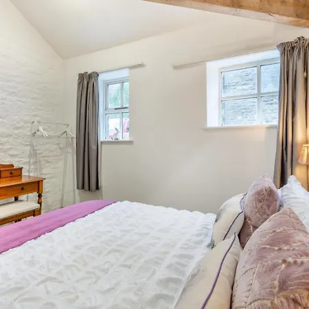 Holiday home 3 Bed In Barden Oc-s33752 *